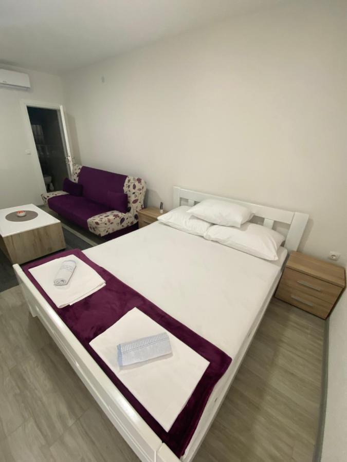 Apartmani Anita Starigrad Paklenica Exterior foto